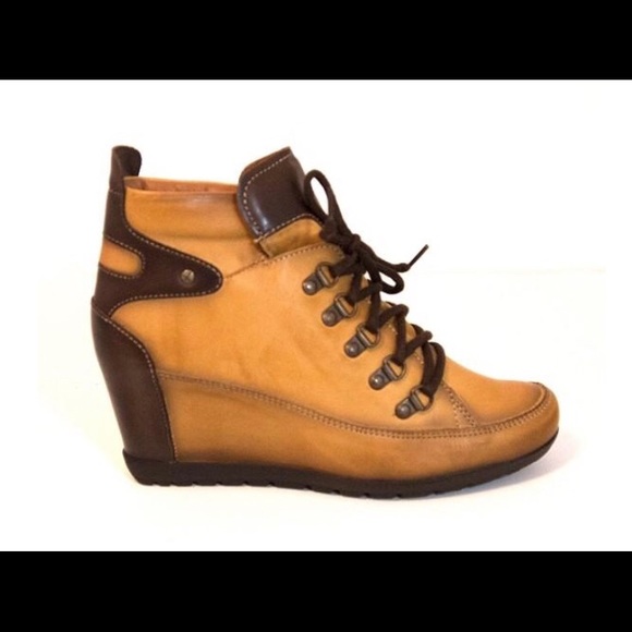 Pikolinos NWT Wedge Lace Up Boot - Picture 4 of 6